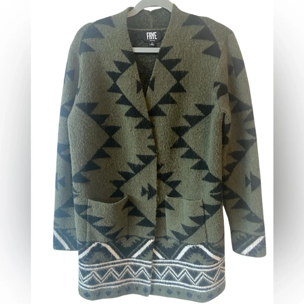 Frye Women's The Cozy Cardigan Olive Green Black
Southwest Aztec Western Size M - Picture 3 of 11